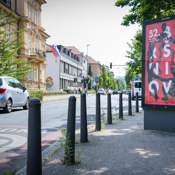 Citylight plakati v večjih slovenskih mestih